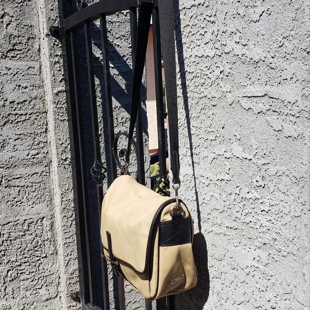 COACH UNISEX MASSAGER‎ BAG - Picture 10 of 11